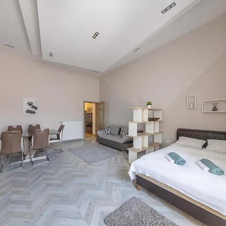 Appartement Eagle-eye Downtown By Souperapartments Boedapest